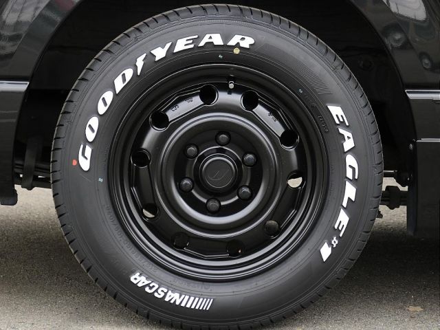 TOYOTA HIACE VAN 4WD 2021 Image 31