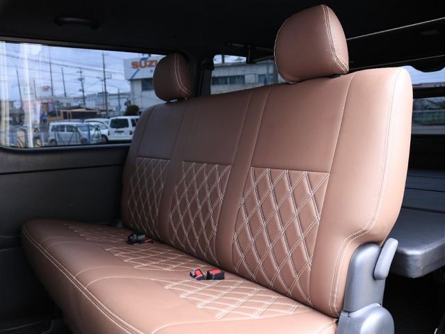 TOYOTA HIACE VAN 4WD 2021 Image 31