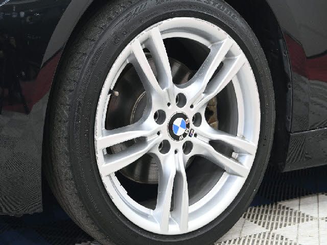 BMW 3SERIES SEDAN 2017 Image 31