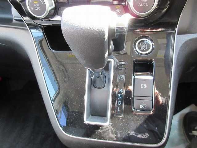 NISSAN SERENA  S-HYBRID 2020 Image 31