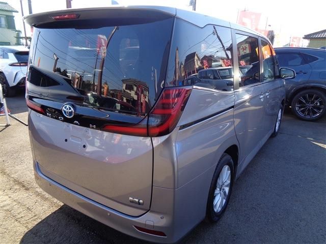 TOYOTA NOAH HYBRID 2023 Image 31