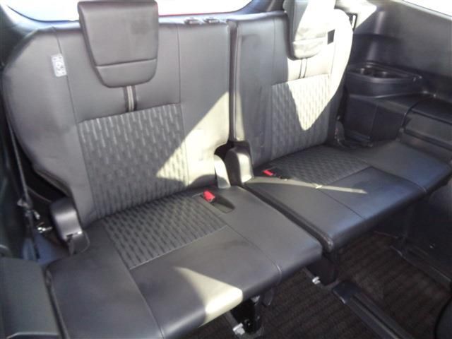 TOYOTA NOAH HYBRID 2023 Image 31