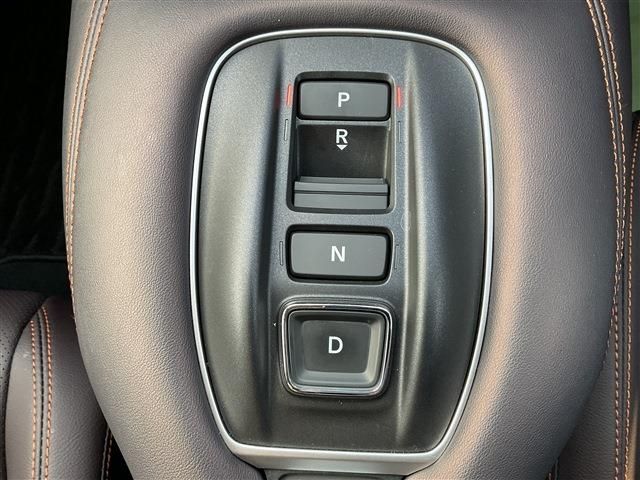 HONDA ZR-V E:HEV 2023 Image 31