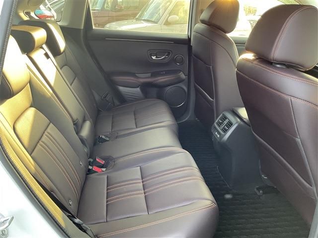 HONDA ZR-V E:HEV 2023 Image 31