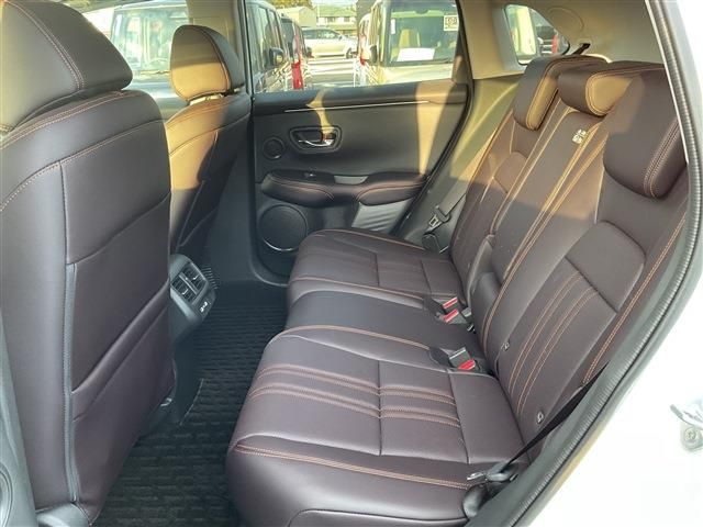 HONDA ZR-V E:HEV 2023 Image 31