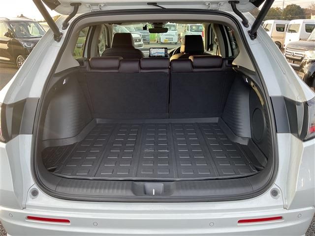 HONDA ZR-V E:HEV 2023 Image 31