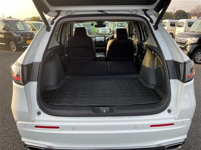HONDA ZR-V E:HEV 2023 Image 31
