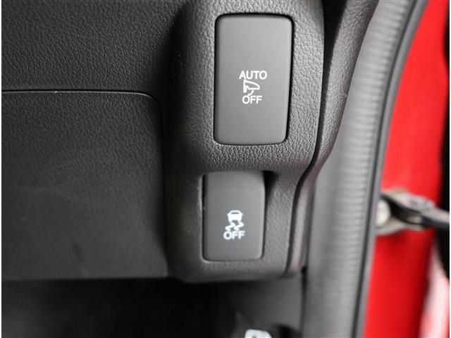 HONDA N BOX CUSTOM 2015 Image 31