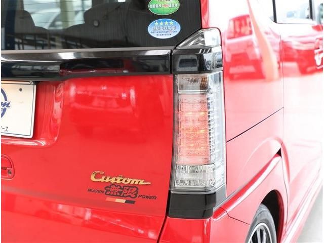 HONDA N BOX CUSTOM 2015 Image 31