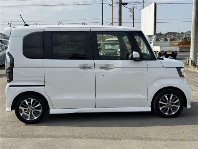 HONDA N BOX CUSTOM 2021 Image 31