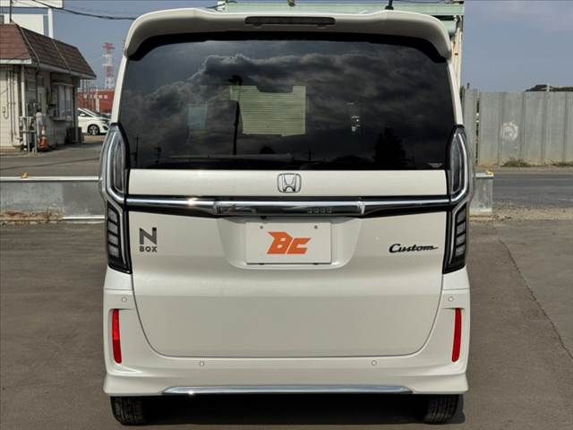 HONDA N BOX CUSTOM 2021 Image 31
