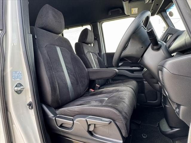 HONDA N BOX CUSTOM 2021 Image 31