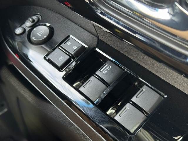 HONDA N BOX CUSTOM 2021 Image 31