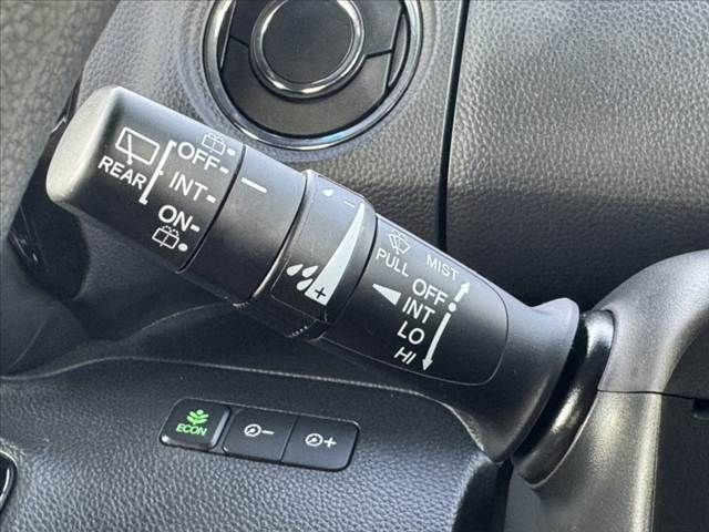 HONDA N BOX CUSTOM 2021 Image 31