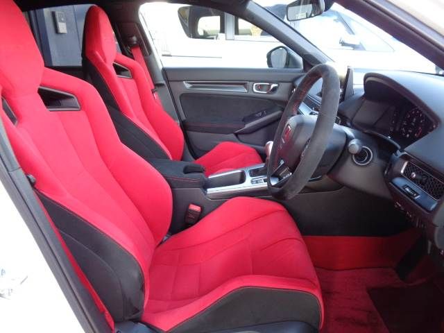 HONDA CIVIC HATCHBACK 2023 Image 31