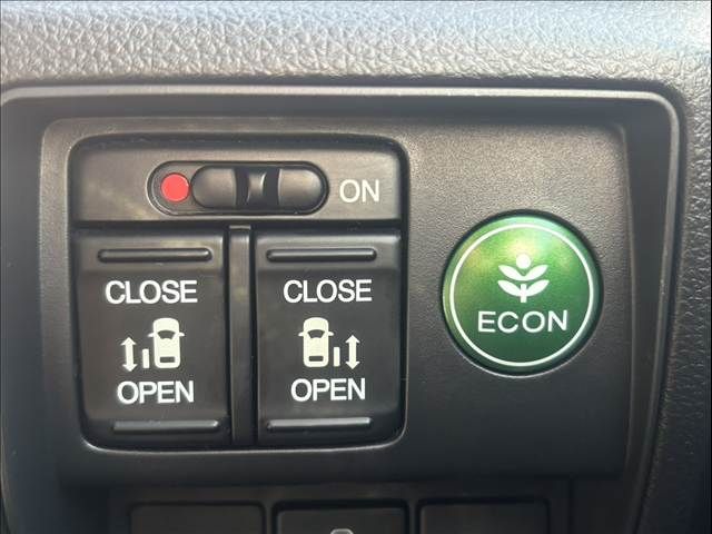 HONDA ODYSSEY 2013 Image 31