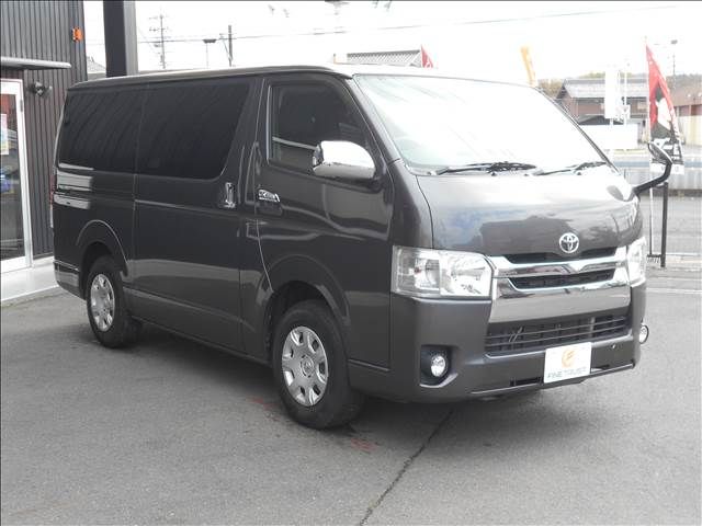 TOYOTA REGIUSACE VAN 2WD 2019 Image 31