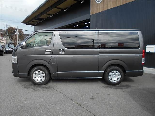 TOYOTA REGIUSACE VAN 2WD 2019 Image 31