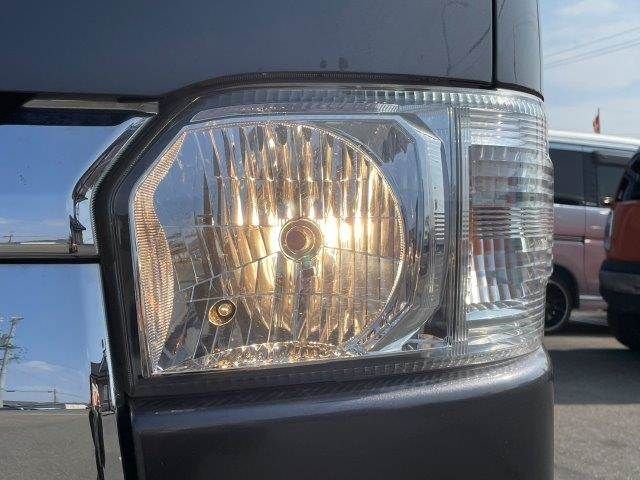 TOYOTA REGIUSACE VAN 2WD 2019 Image 31