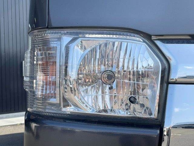 TOYOTA REGIUSACE VAN 2WD 2019 Image 31