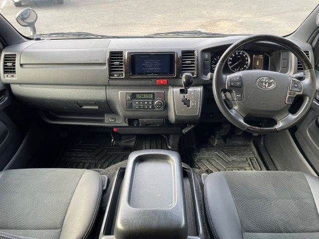 TOYOTA HIACE VAN 4WD 2020 Image 31