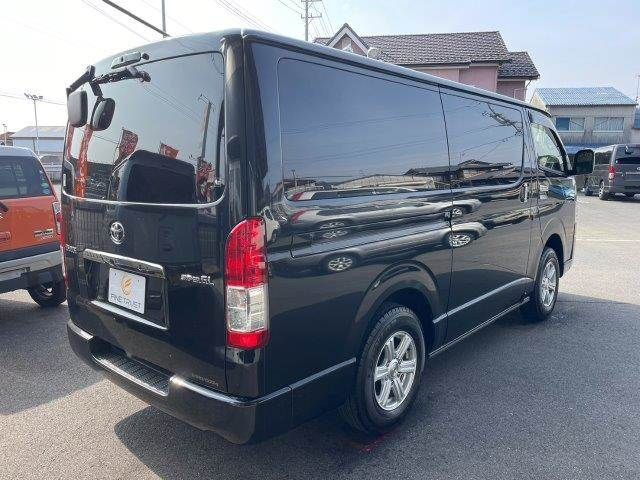 TOYOTA HIACE VAN 4WD 2020 Image 31