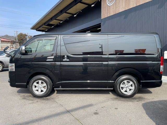 TOYOTA HIACE VAN 4WD 2020 Image 31