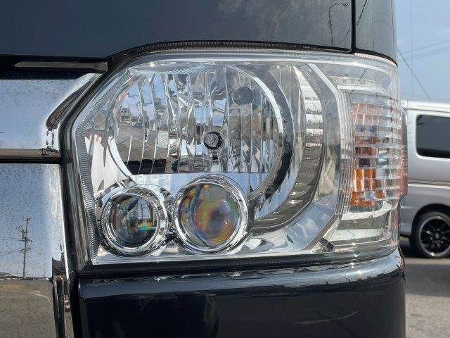 TOYOTA HIACE VAN 4WD 2020 Image 31