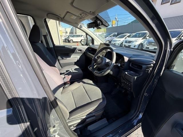 TOYOTA SIENTA HYBRID 2023 Image 31