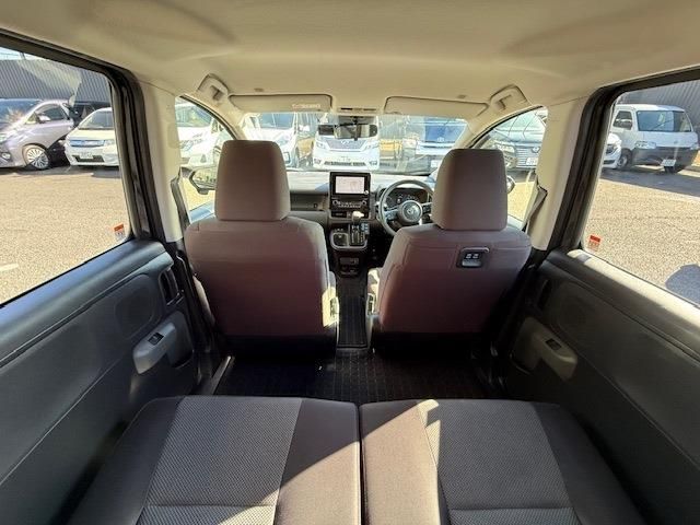 TOYOTA SIENTA HYBRID 2023 Image 31