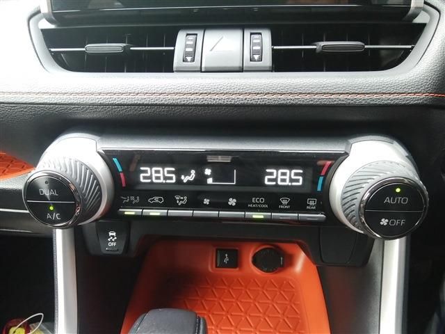 TOYOTA RAV4 4WD 2021 Image 31