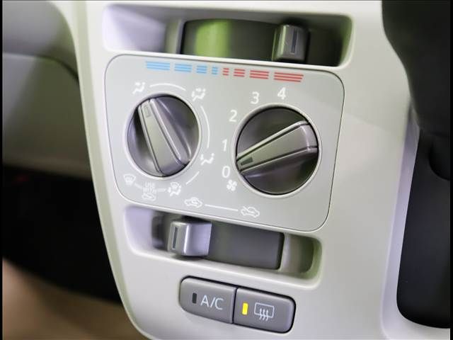 DAIHATSU MIRA E:S 2022 Image 31