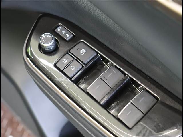 TOYOTA CROWN SPORT 2024 Image 31