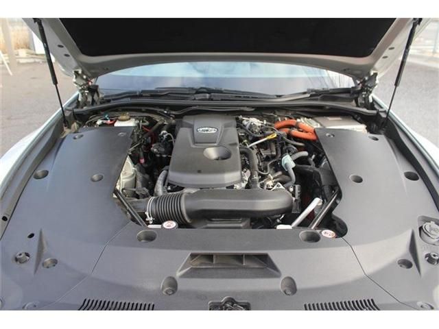 TOYOTA CROWN SEDAN HYBRID 2019 Image 31