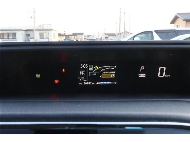 TOYOTA AQUA 2017 Image 31