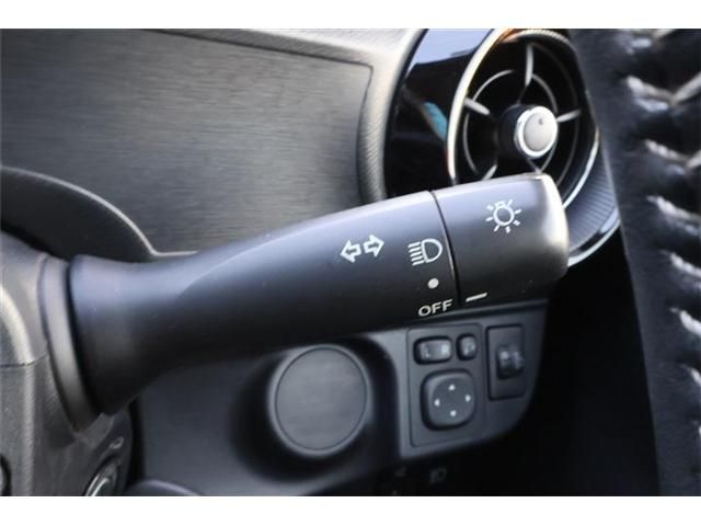 TOYOTA AQUA 2017 Image 31