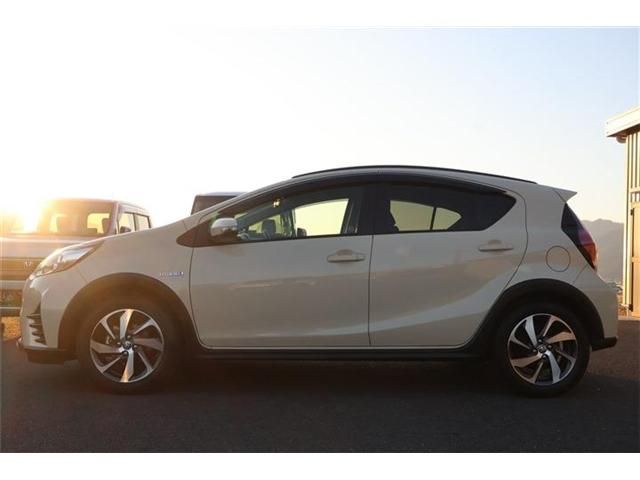 TOYOTA AQUA 2017 Image 31