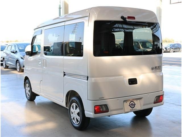 DAIHATSU HIJET CARGO 2024 Image 31