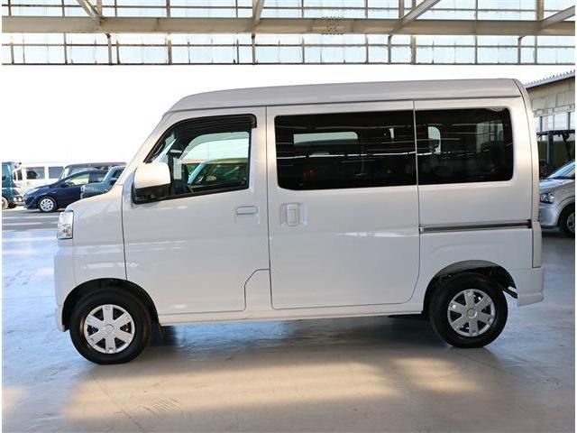 DAIHATSU HIJET CARGO 2024 Image 31