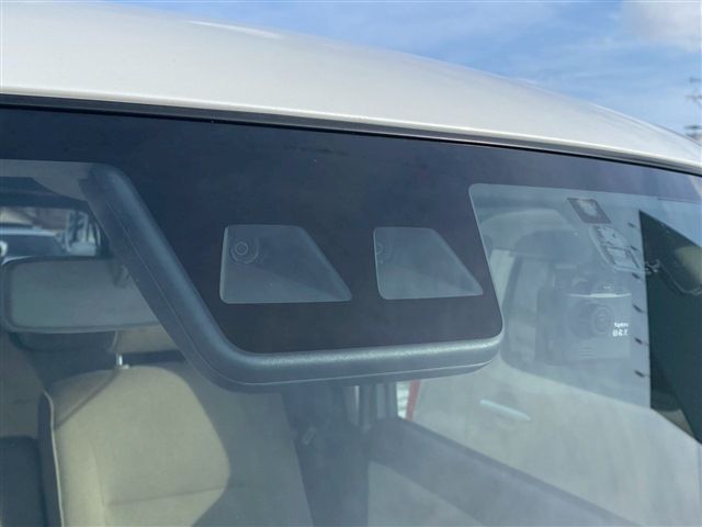 DAIHATSU MOVE CANBUS 4WD 2019 Image 31