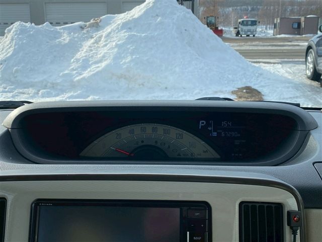 DAIHATSU MOVE CANBUS 4WD 2019 Image 31