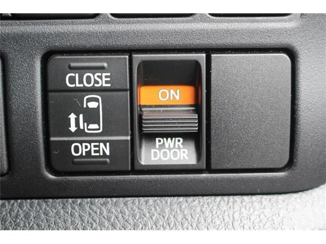 TOYOTA ESQUIRE 2017 Image 31