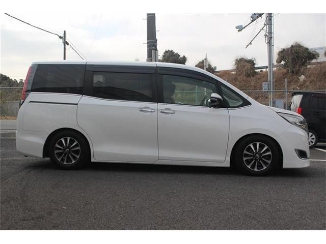 TOYOTA ESQUIRE 2017 Image 31