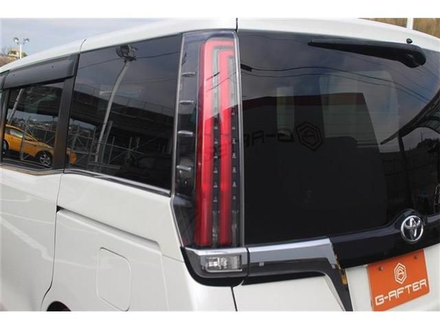 TOYOTA ESQUIRE 2017 Image 31