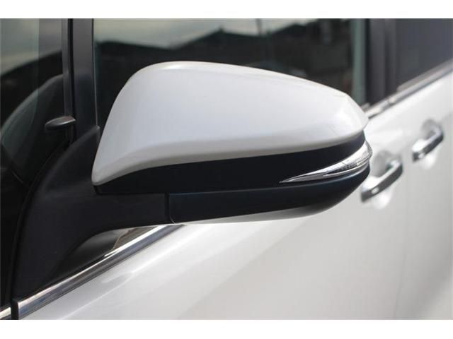 TOYOTA ESQUIRE 2017 Image 31