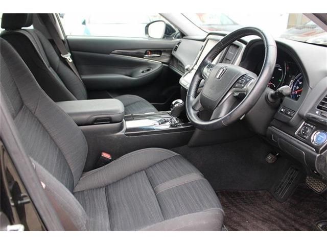 TOYOTA CROWN SEDAN HYBRID 2013 Image 31