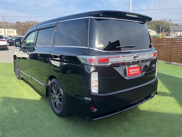 NISSAN ELGRAND 2017 Image 31