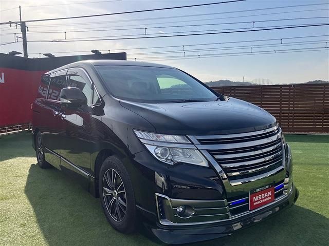 NISSAN ELGRAND 2017 Image 31