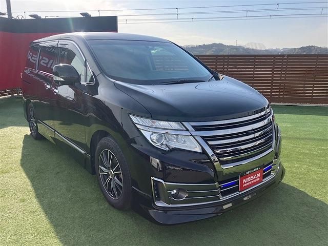NISSAN ELGRAND 2017 Image 31