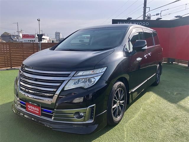 NISSAN ELGRAND 2017 Image 31